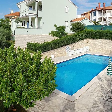 Villa Noela Пула Екстериор снимка