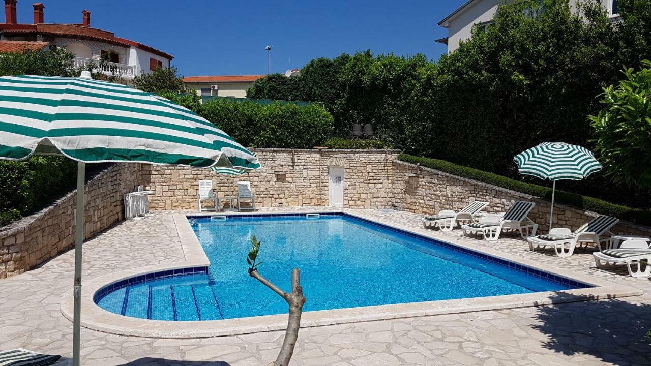 Villa Noela Пула Екстериор снимка