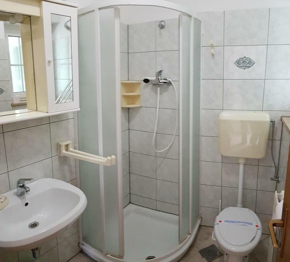 Villa Noela Пула Екстериор снимка