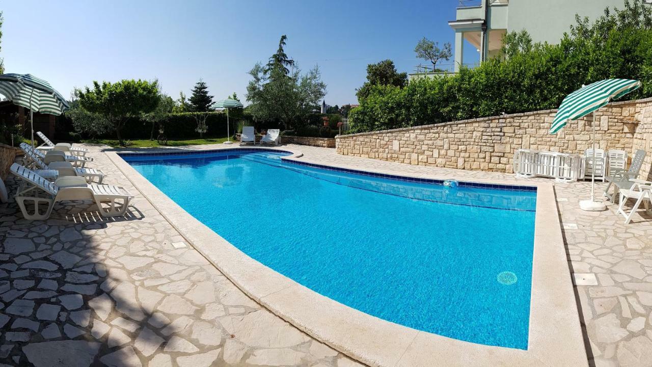 Villa Noela Пула Екстериор снимка
